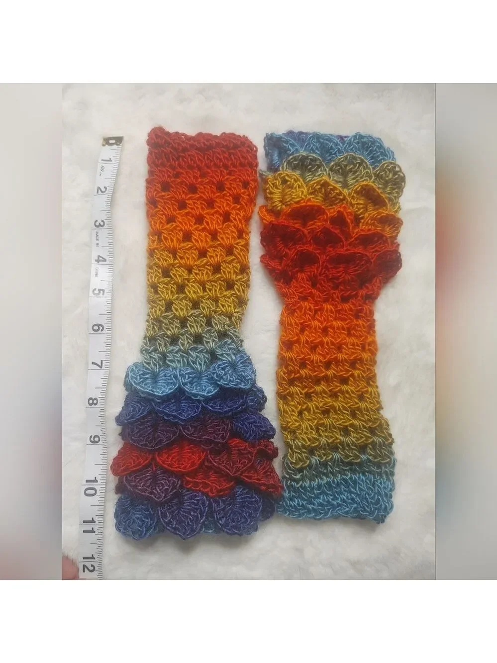 Just in! Handmade Dragonscale Fingerless Texting Gloves Bright Beautiful Rainbow